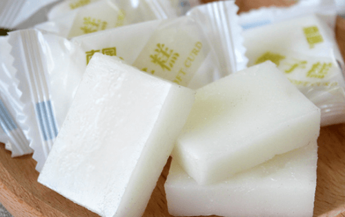 《大小谎言》和4008云顶国际椰子糕